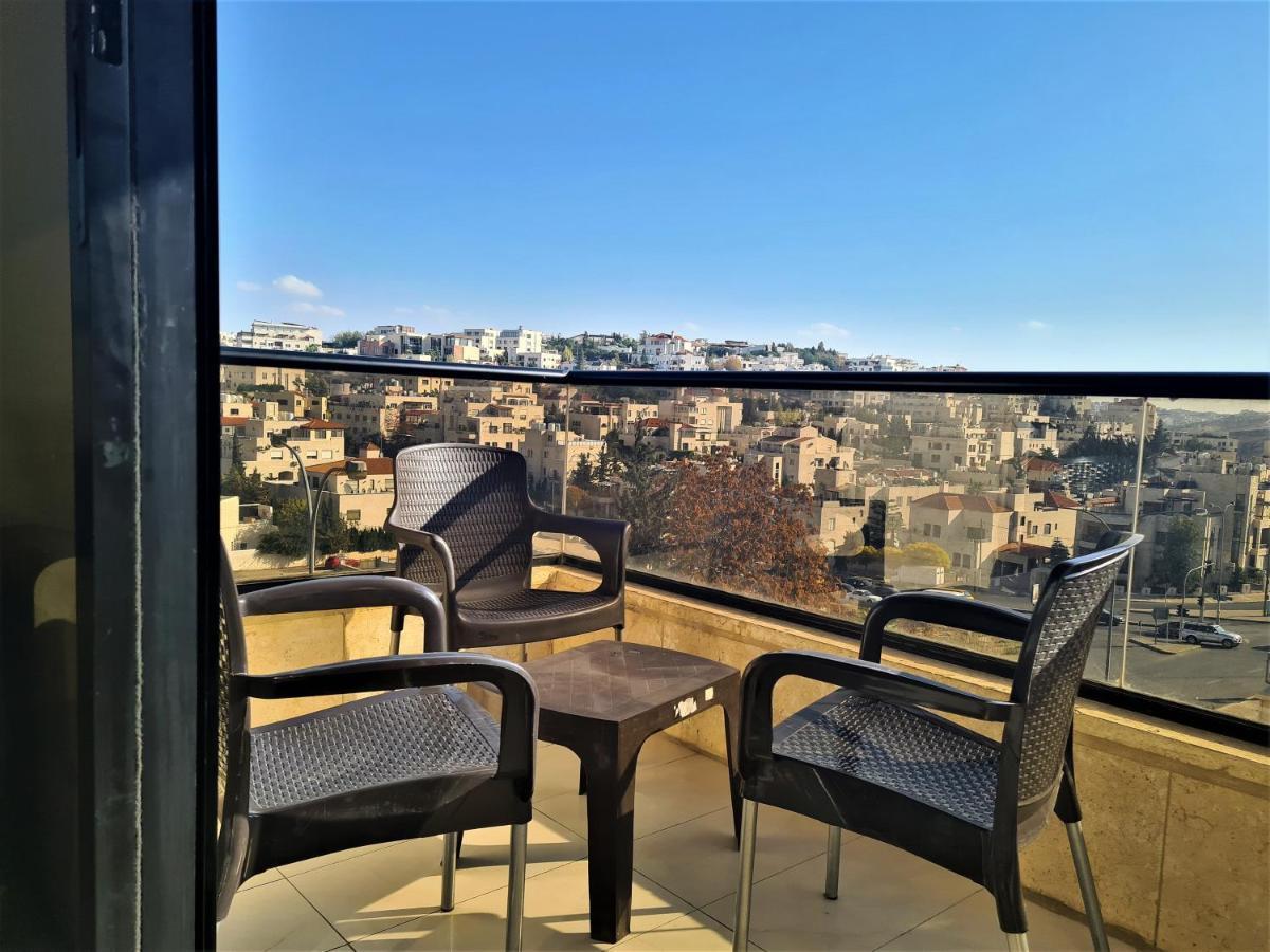 Dair Ghbar Gate Apartments Amã Exterior foto