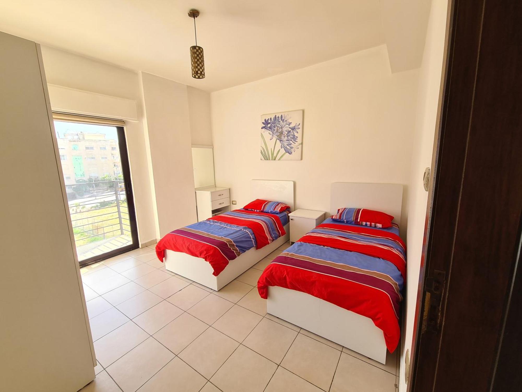 Dair Ghbar Gate Apartments Amã Quarto foto